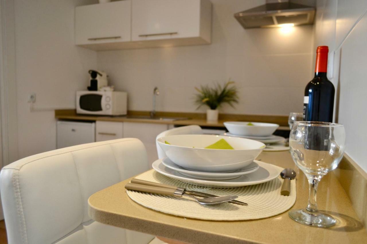 Hola Valencia - Holiday Apartments Eksteriør billede