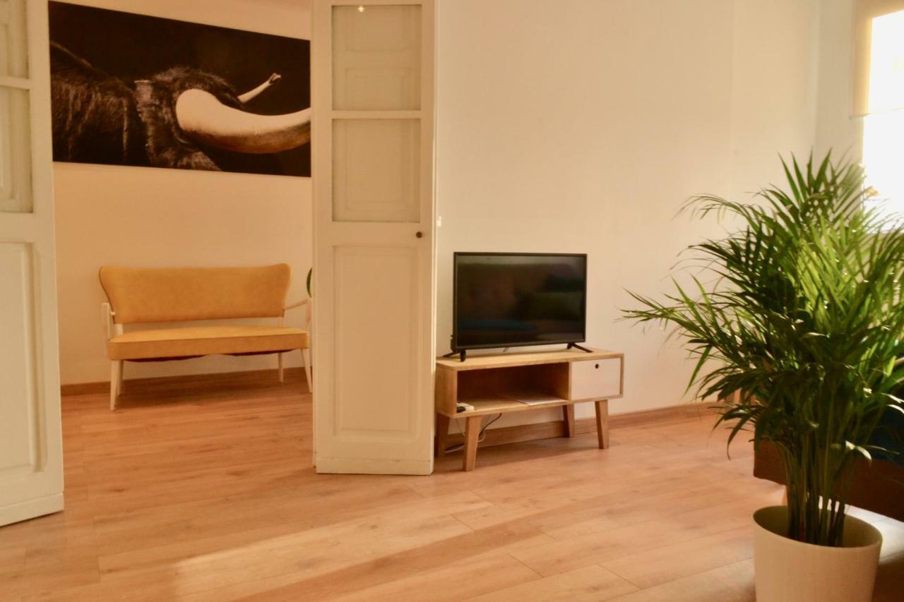Hola Valencia - Holiday Apartments Eksteriør billede